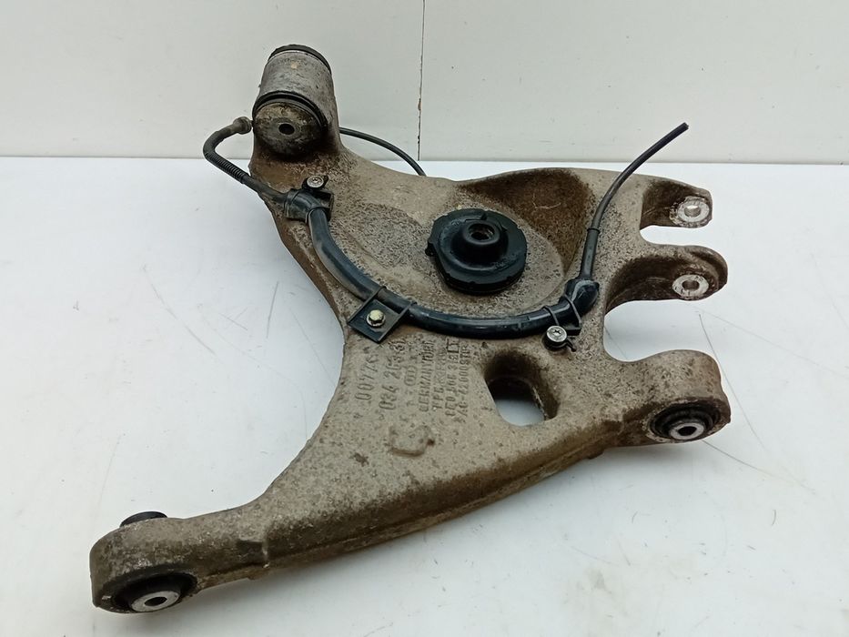 Braço de suspensão trás direito AUDI A4 Avant (8E5, B6)