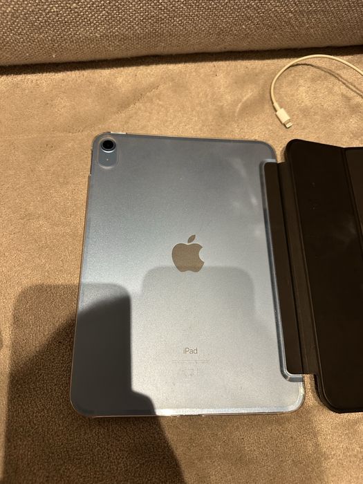 ipad 10 geraçao com 64 gigas e capa