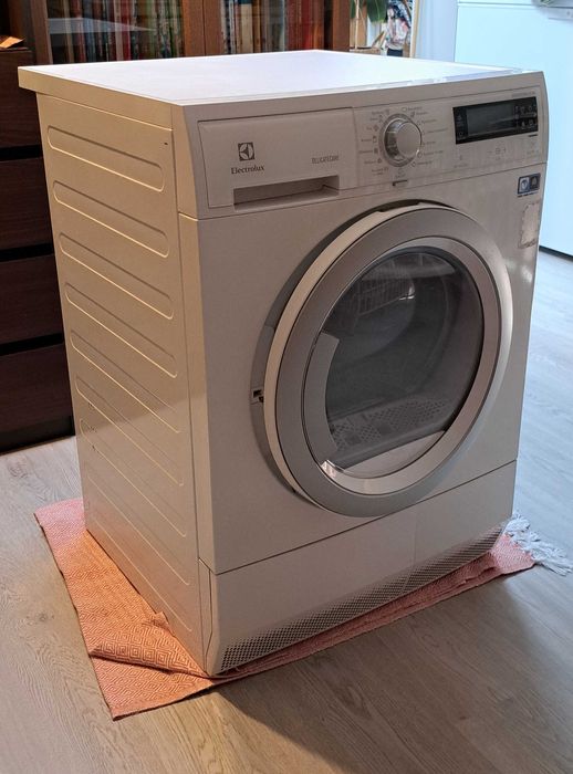 Suszarka Electrolux EDH3487RDE uszkodzona