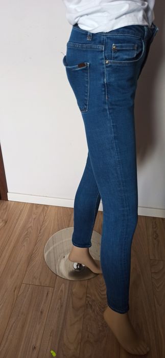 Sg Spodnie damskie 36 , S jeansy damskie 36 , S Zara rurki 36 spodnie