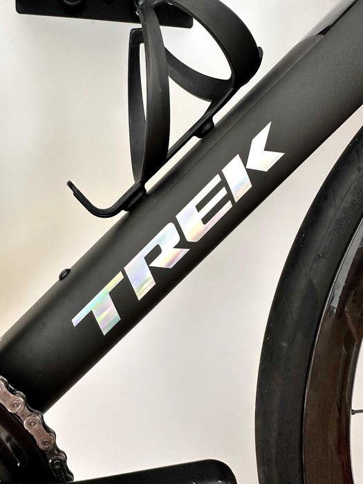 Trek Madone SLR 7 Gen 8 M/L 56 Ultegra Di2 Black Inc 48/58 1000km FV