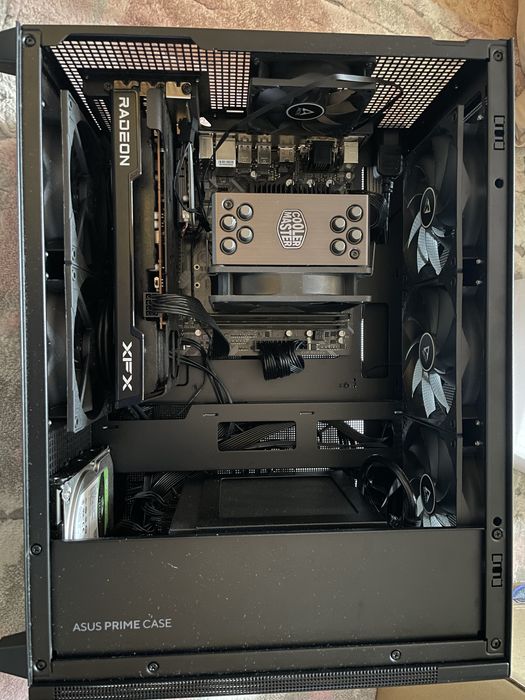 Torre Pc ryzen 5600g + RX 6600 XFX + 16gb ddr4