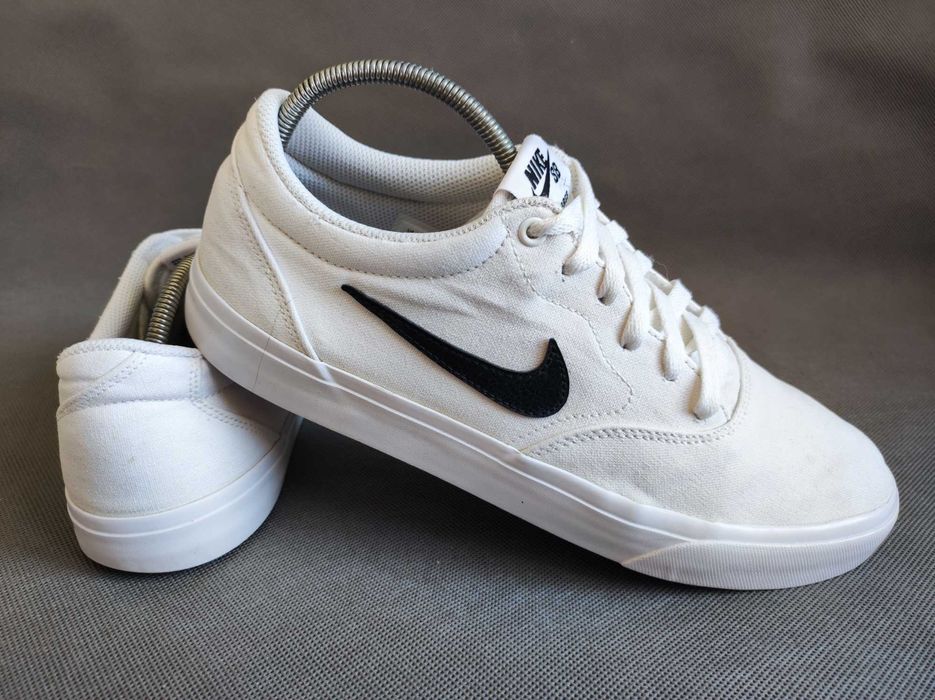 - Nike Sb Charge Canvas - Trampki r. 44