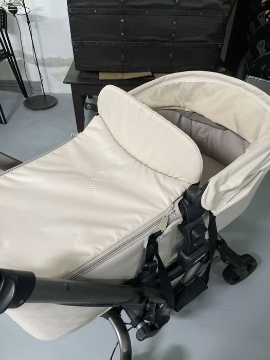 carrinho marca Jane rider inclui alcofa, ovinho e cadeira passeio