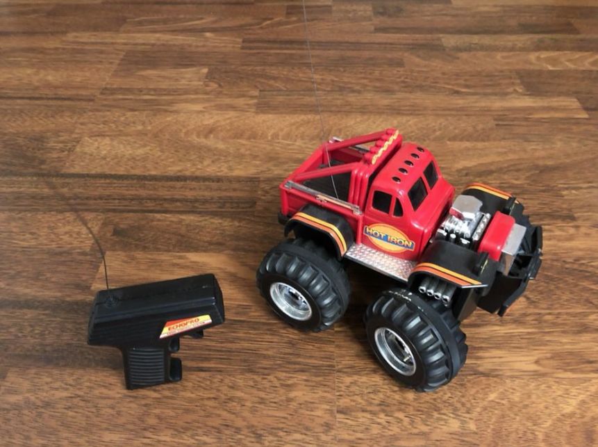 Carro telecomandado vintage