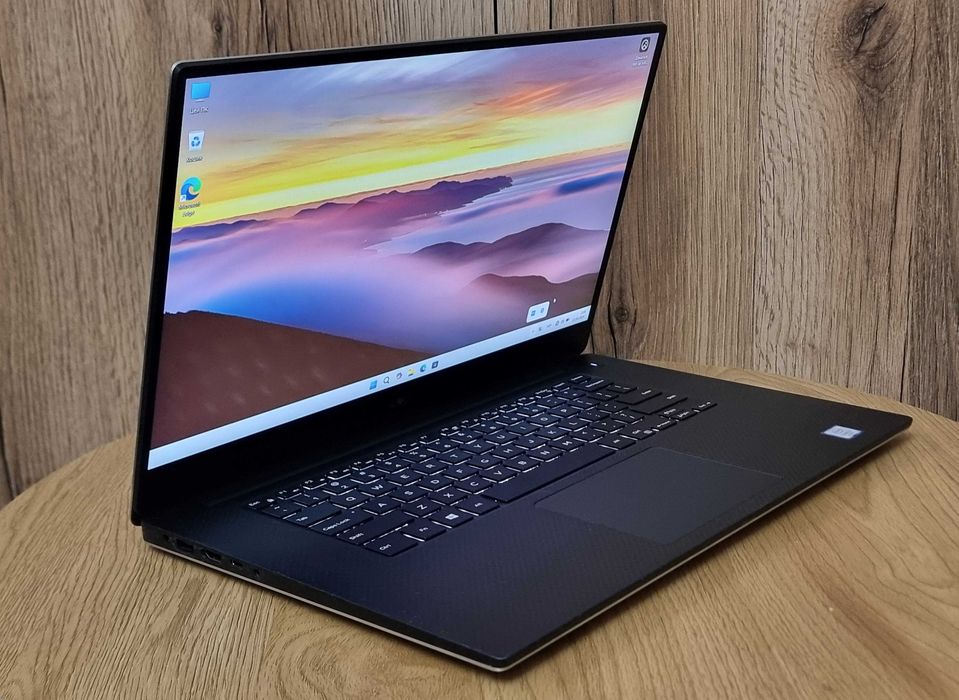 Ігровий ноутбук Dell Precision 5520 I7-6820 16Гб DDR4 256гб SSD Nvidia Quadro M1200 4Гб