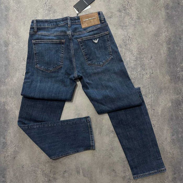 Чоловічі джинси Armani)