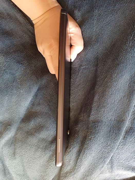 Планшет Lenovo Tab M8 (б/у)