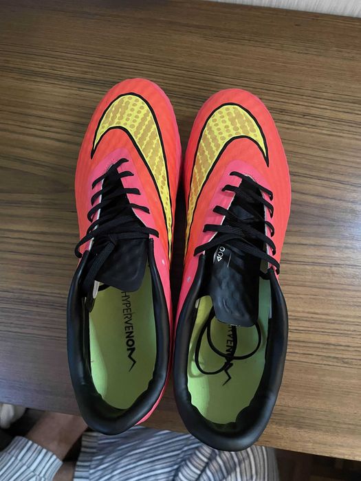 Nike Hypervenom chuteiras