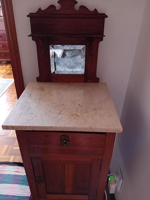 Movel madeira e mármore