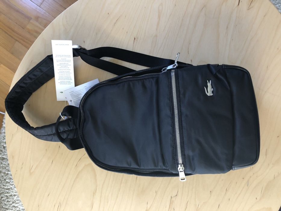 Lacoste Mala Vertical Negra NOVA