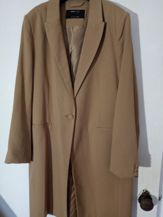 пальто демісезонне