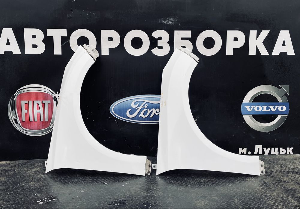 Крило Ford Focus 3 Крила Форд Фокус 3 Крыло Mk3 Правое Левое Розборка