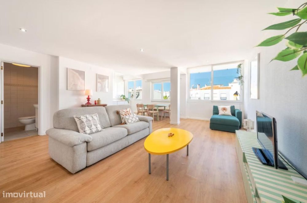 Apartamento com 3 quartos - localizado em Costa da Caparica Lisbon