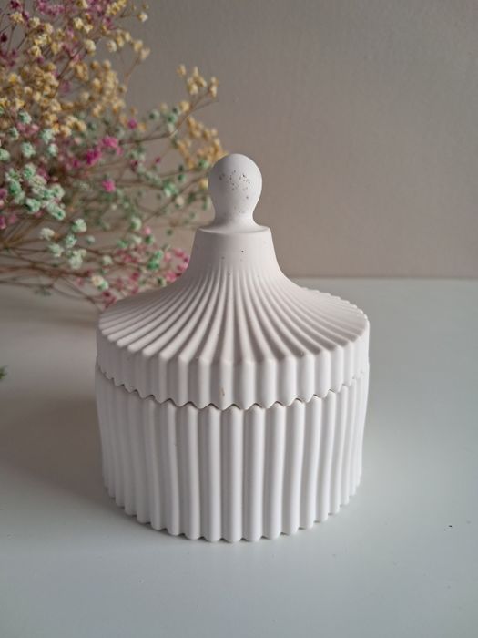 Szkatułka gipsowa nowa