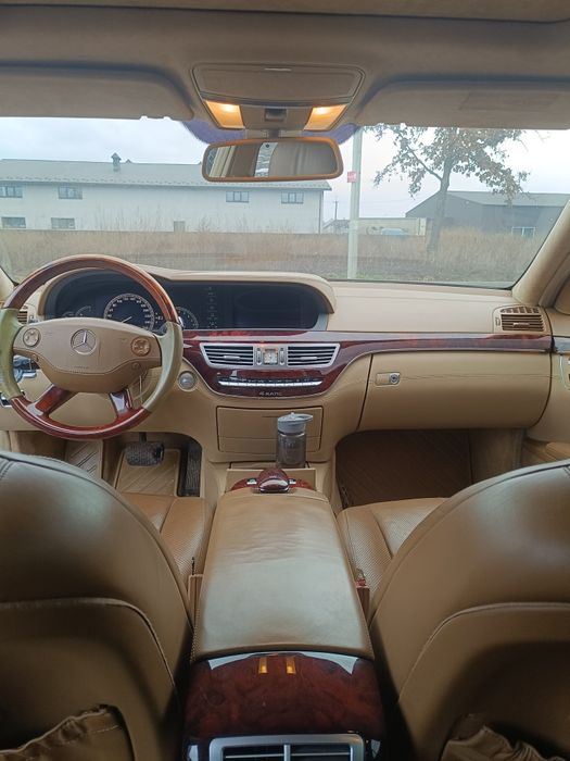 Mercedes Benz S450