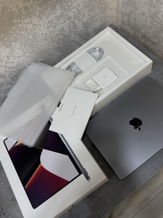 MacBook Pro M1 Pro 14 512gb/16gb