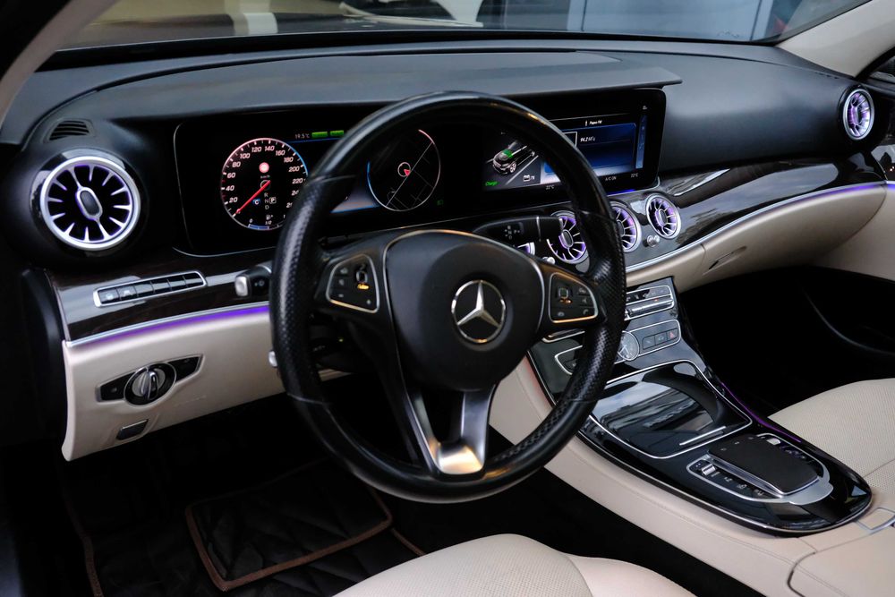 Mercedes E-Class 2018 гібрид