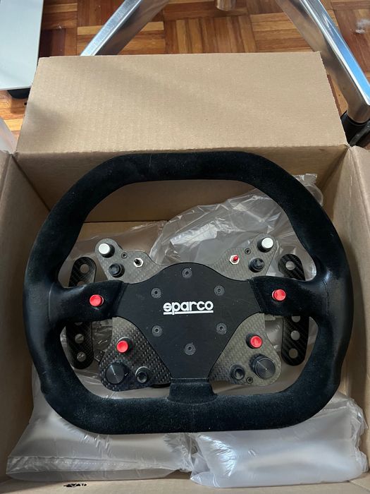 Sparco P310 + Ascher Racing Buttonplate C20L + Simucube QR