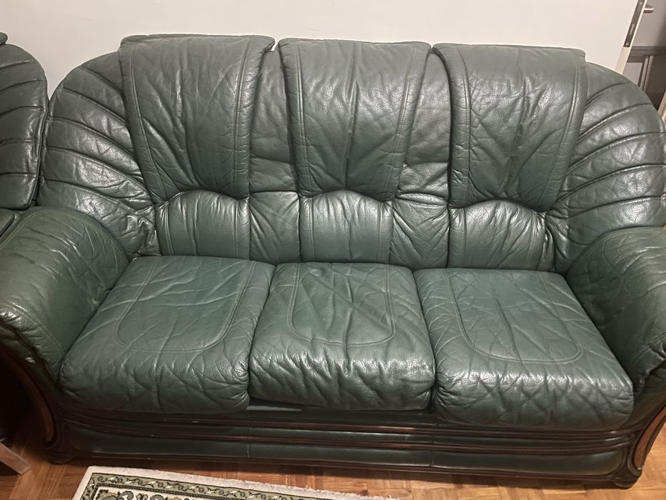 Sofas em bom estado  geral