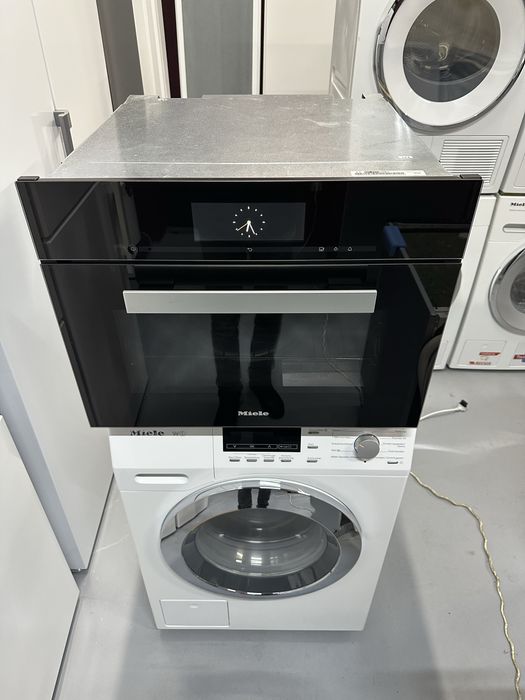 Духовка-Пароварка Miele DGC 6805
