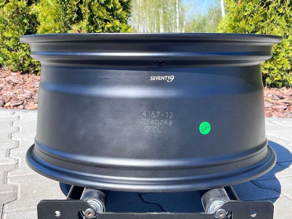 Felgi Seventy9 SCF-P 19" 8,5J ET40 5x114,3 Half Black Matt