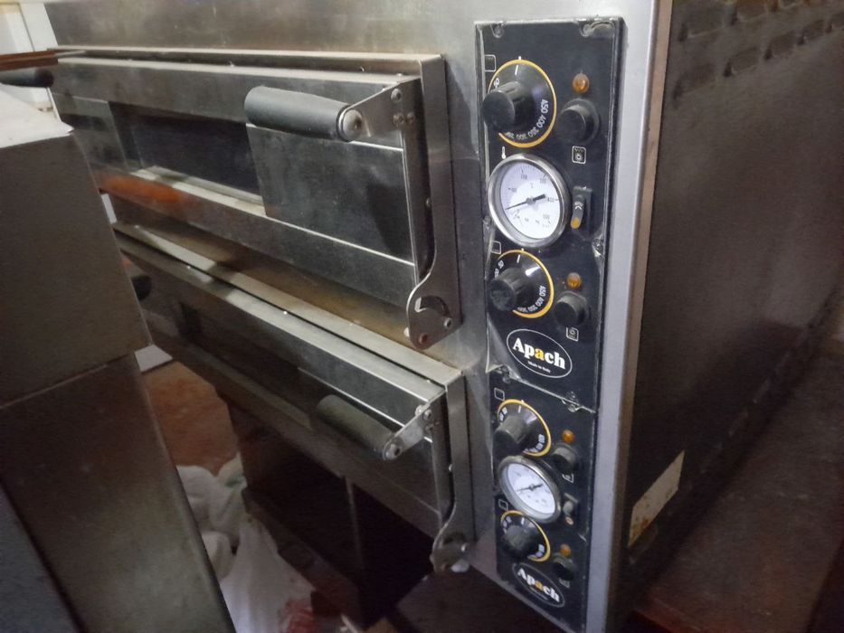 Пічка для піци AMM44