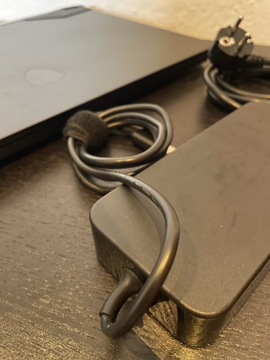 Portátil gaming MSI GP76 leopard 10UG (i7 /RTX3070 8gb/16gbram)