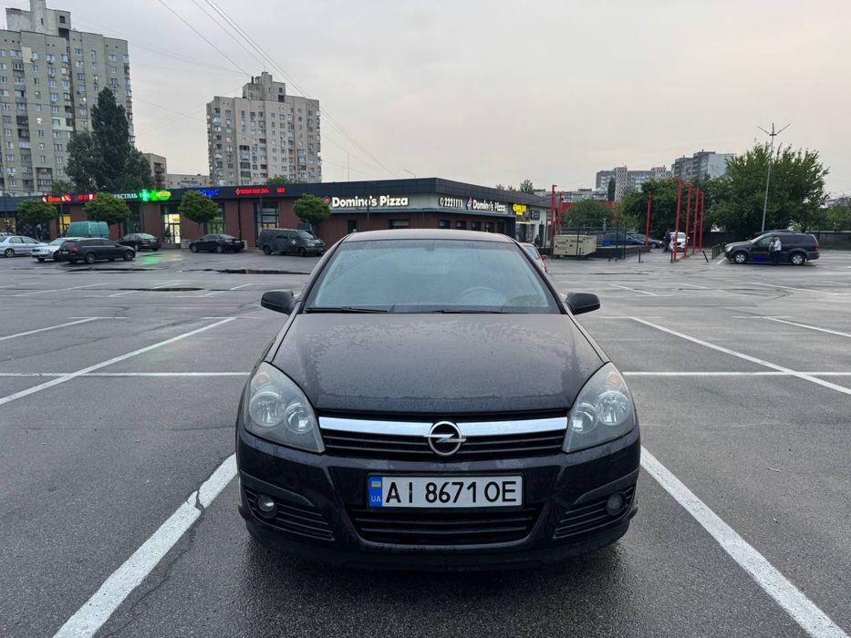 продам автомобіль Opel Astra H