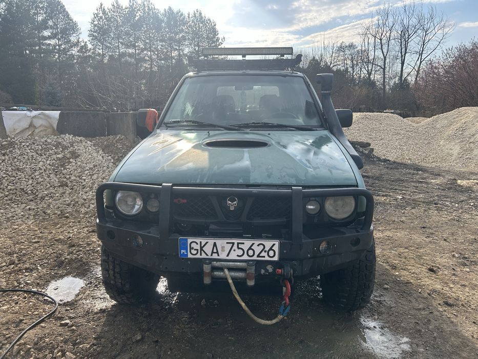 Nissan Terrano 2.7