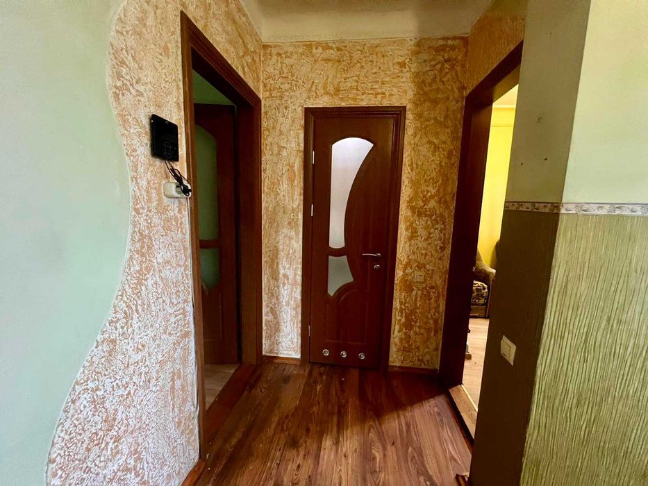 Продаж 3 кімнатної квартири особнякового типу вул. Бодянського