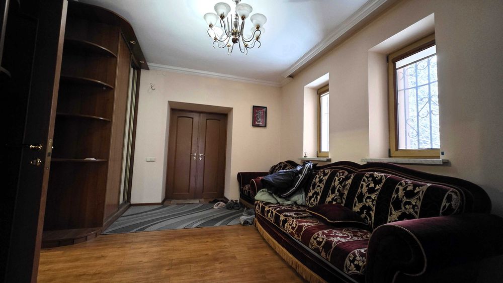 Продаж 2 поверх. будинку 550 м² | ділянка 15 соток | село Мархалівка | Фастівський р-н | Відео огляд