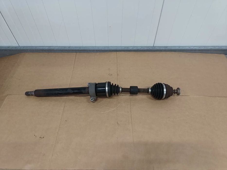 Mini F55 F56 S SD JCW Półoś prawy przód 8661686