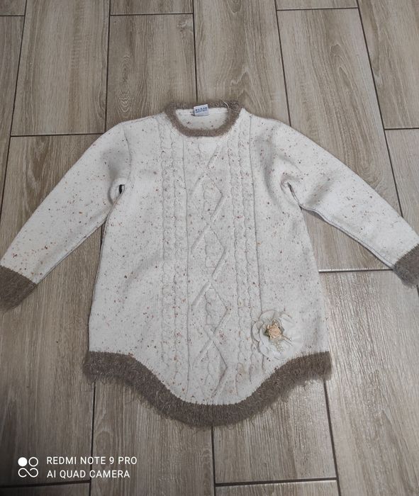 Теплий светрик на 7,8 років