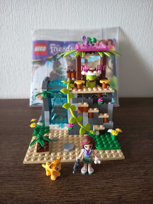 Б/В Конструктор Lego Friends