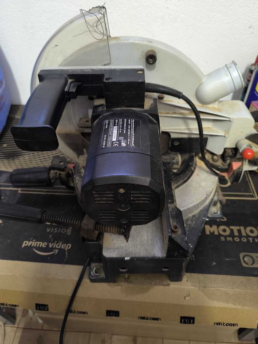 Serra de Esquadria Einhell KGS 250 | 1400W | Disco 250mm