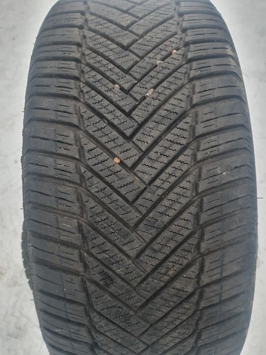 245/45R19 102Y Tourador All Climate TF1