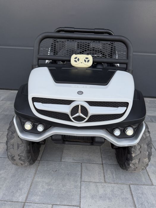Auto Na Akumulator dla dziecka Mercedes Unimog Biały