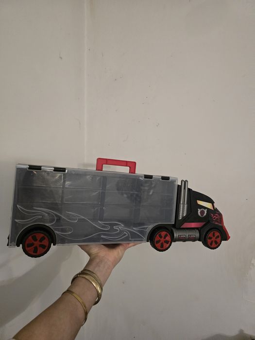 Ciężarówka na samochodziki, transporter auto laweta