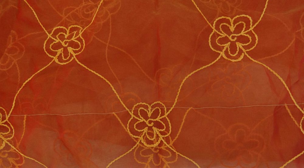 Cortinado em Tom Laranja