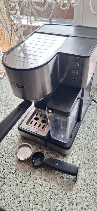 Ekspres do kawy YOER