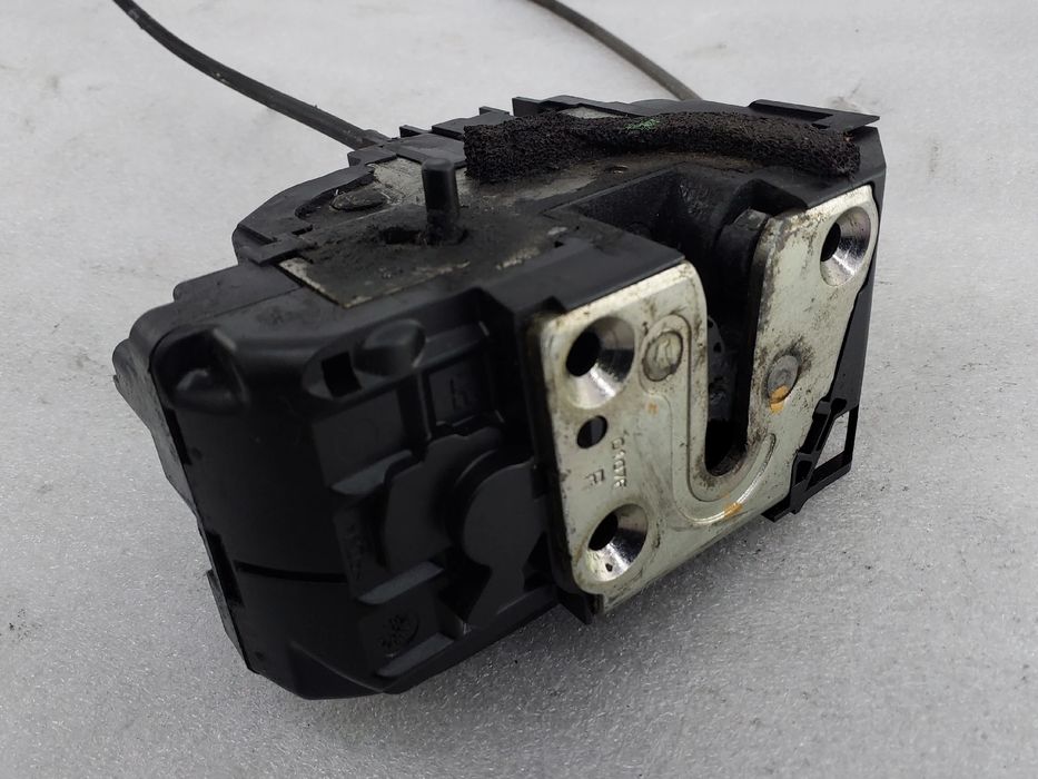 Fechadura / fecho porta trás direito NISSAN Qashqai/Qashqai+2 I (J10,