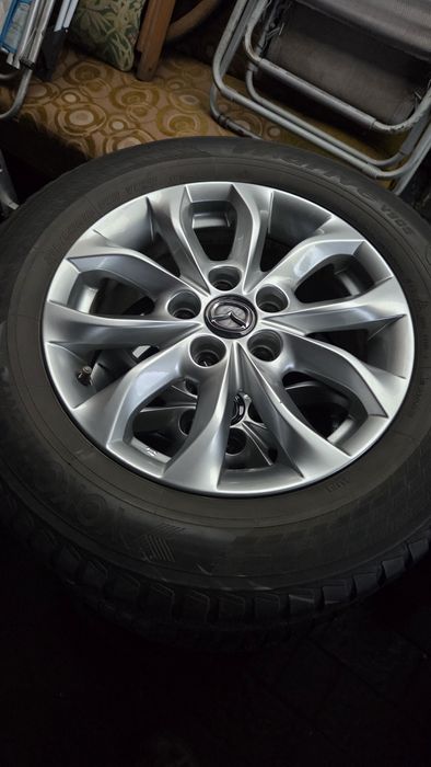 Sprzedam koła originalne mazda 16