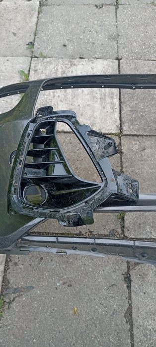 Hyundai i30 17r zderzak halogen ramka