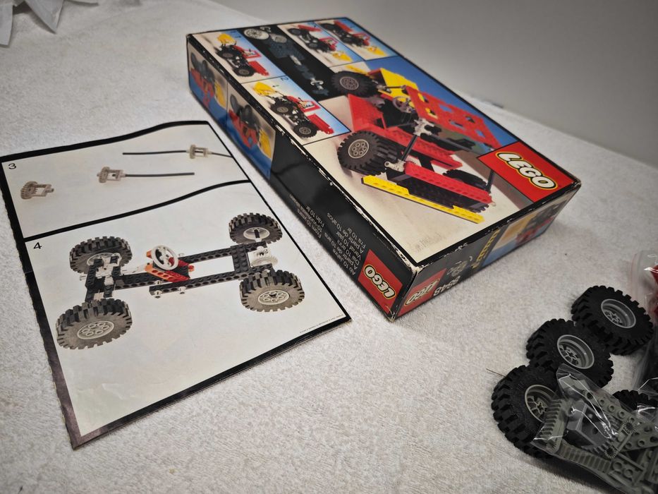 Lego Technic 8848 "Power Truck"; 1981; [73]