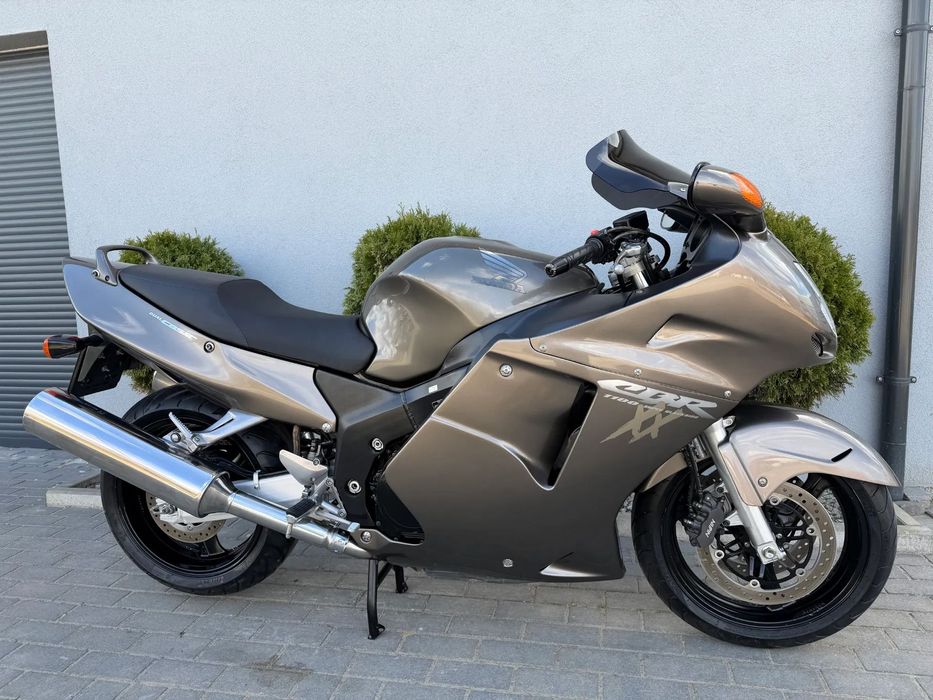 Honda CBR cbr 1100 xx blackbird PERFEKCYJNY STAN  RATY   nowe opony