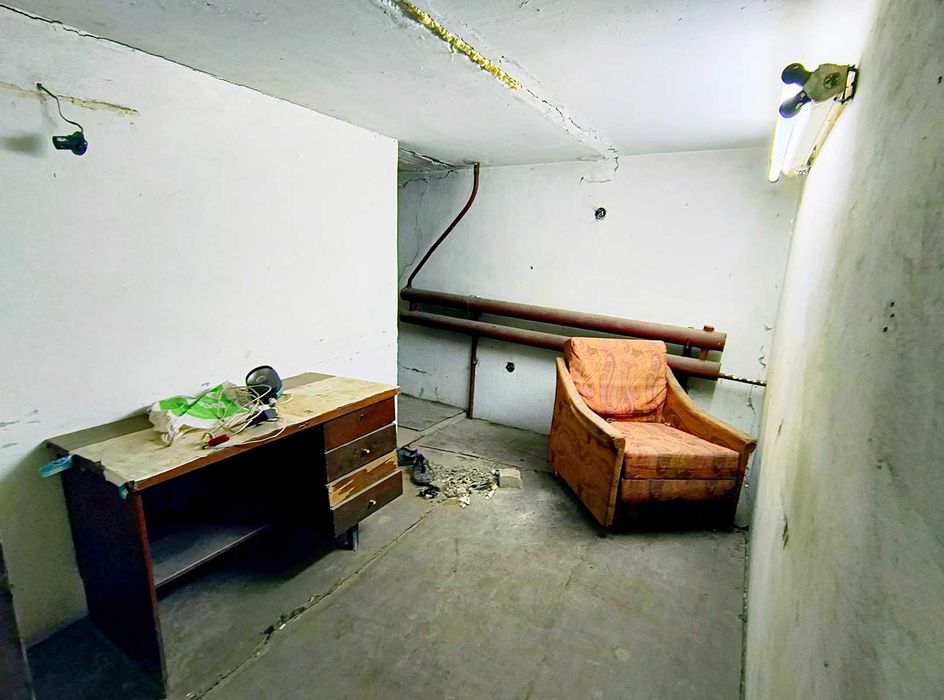 Високий гараж більше 300 м2 АГК Олімп Дубки Космонавтів Троїцька