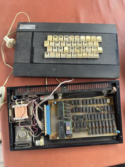 コンピュータ・IT Microelectronic Circuits fifth edition コンピュータ・IT Microelectronic Circuits fifth edition