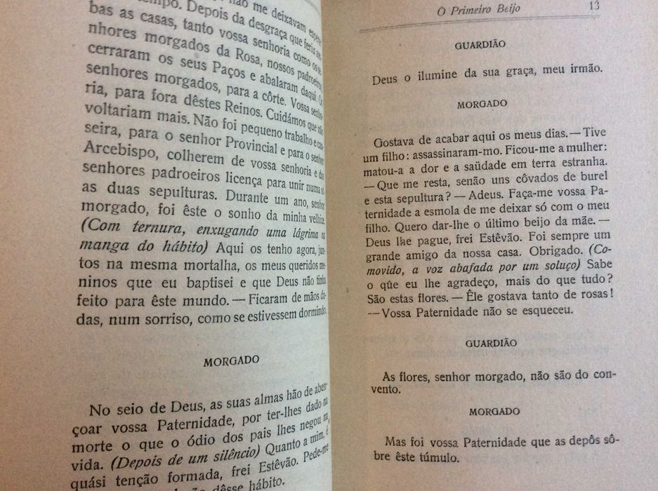 Júlio Dantas - O primeiro beijo. Peça em 1 acto, em proza, 1911