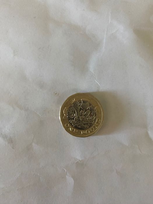 Oportunidade de moeda rara, Rainha Elizabeth II 2016, one pound.